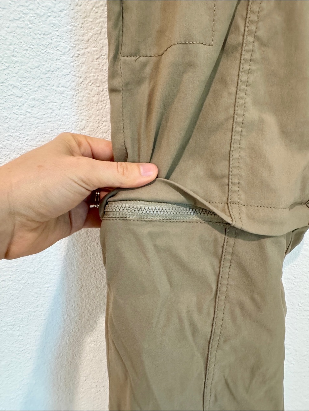 Prana Monarch Convertible Pants Khaki Tan Stretch Zion Zip Off Hiking Cargo 8 - Picture 2 of 10